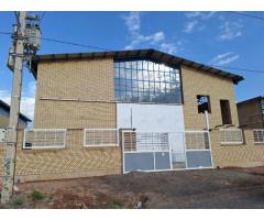 فروش زمین صنعتی 3260 متری با 3 سوله بهداشتی